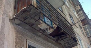Демонтаж балкона Троицк, цена от 2957 руб.
