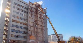 Демонтаж многоэтажного дома Троицк, цена от 3683 руб.