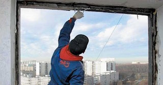 Демонтаж остекления балкона в Троицке - цена от 571 руб. - Сварной-Трц